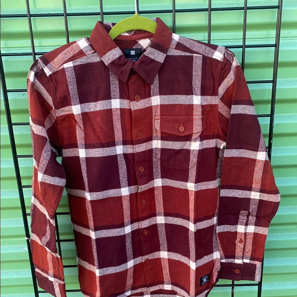 DC Burgundy Plaid Button-Up Shirt